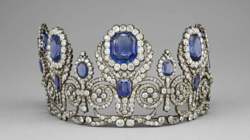 Diadema do conjunto da Rainha Marie-Amélie e da Rainha Hortense, em ouro