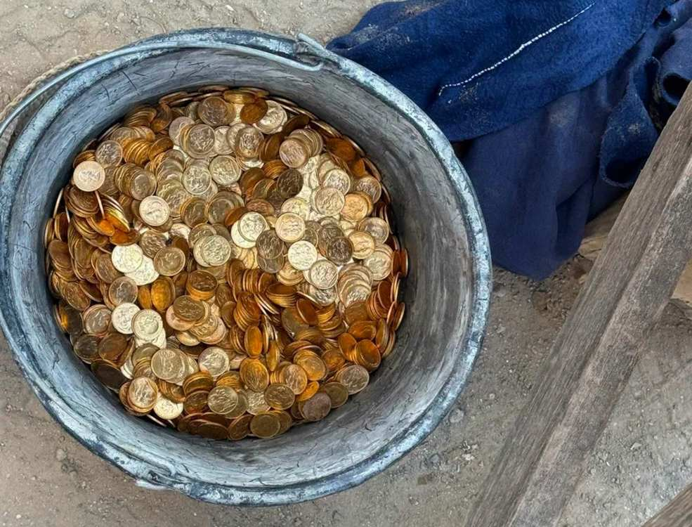 Moedas de ouro encontradas em Dendermonde, Bélgica