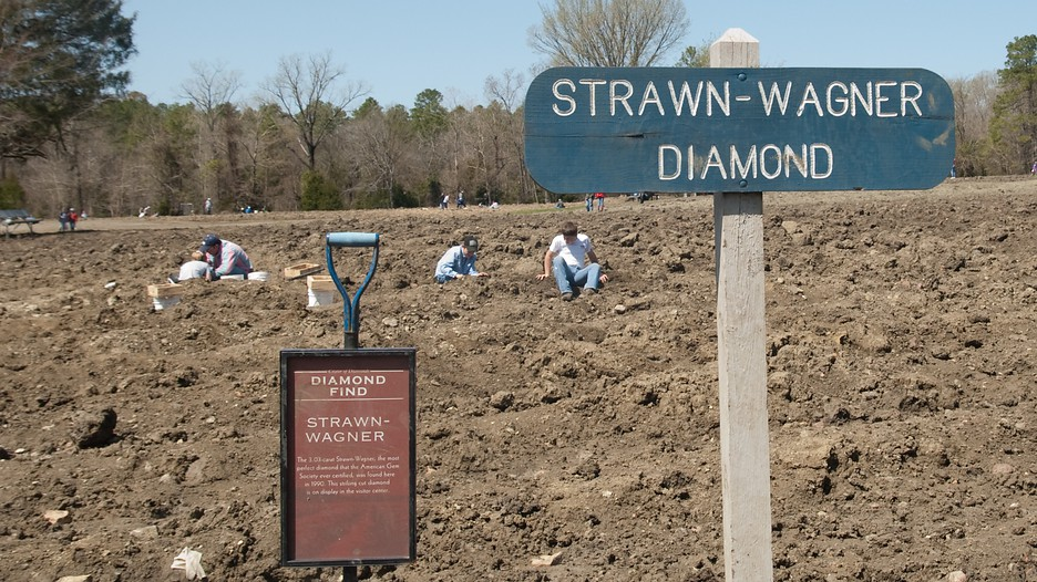 Campo de escavação do Crater of Diamonds State Park, Arkansas